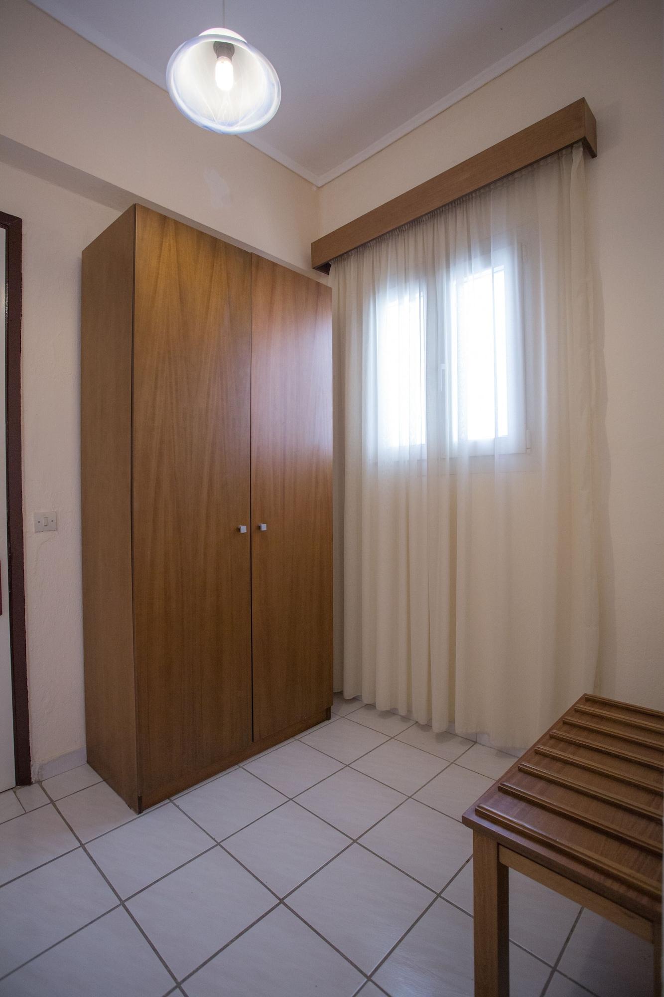 Popi Star Hotel Guviá Kültér fotó