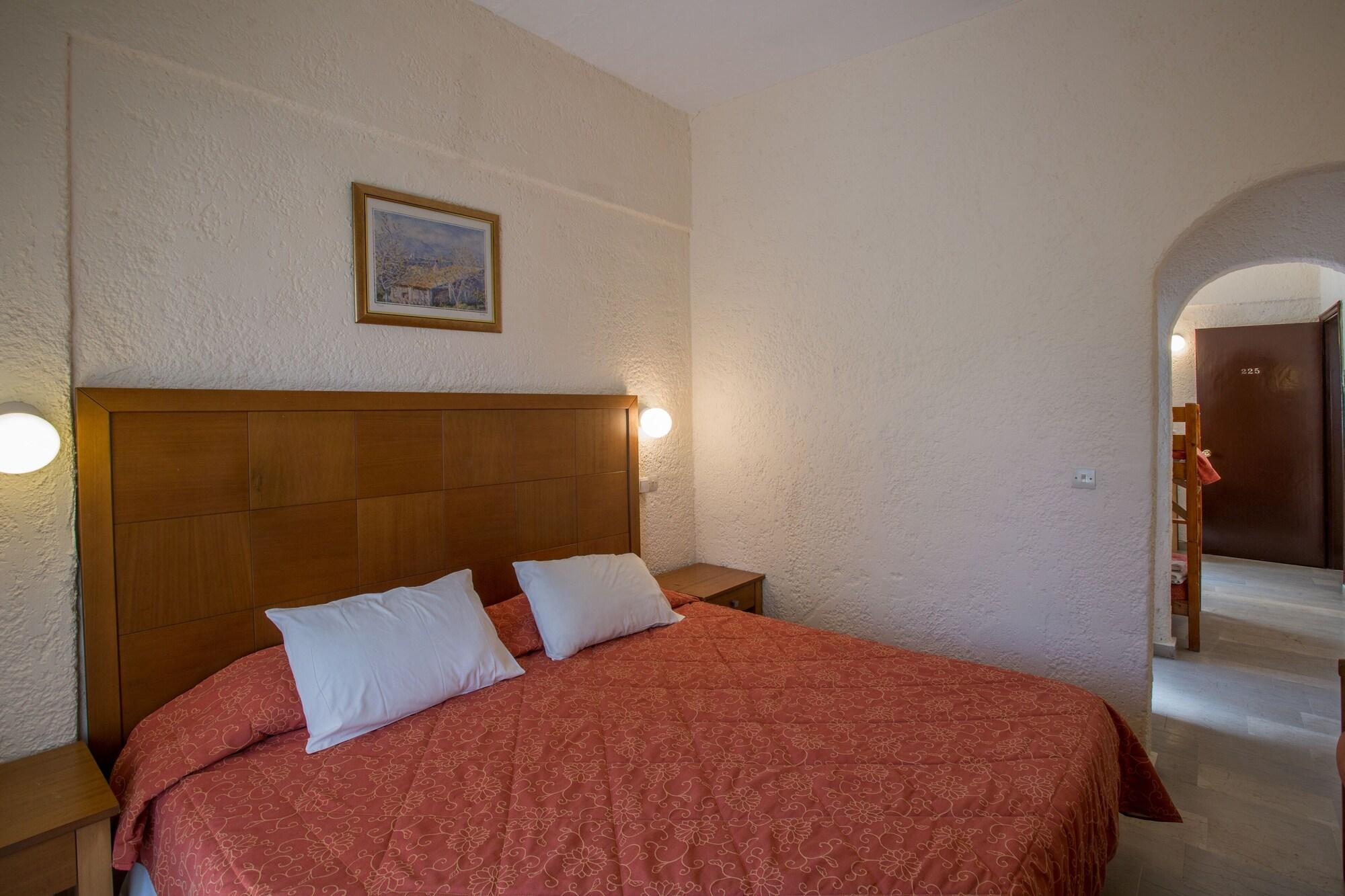 Popi Star Hotel Guviá Kültér fotó