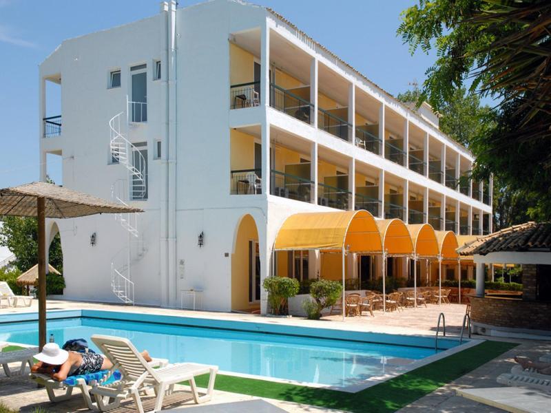 Popi Star Hotel Guviá Kültér fotó