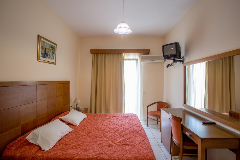 Popi Star Hotel Guviá Kültér fotó