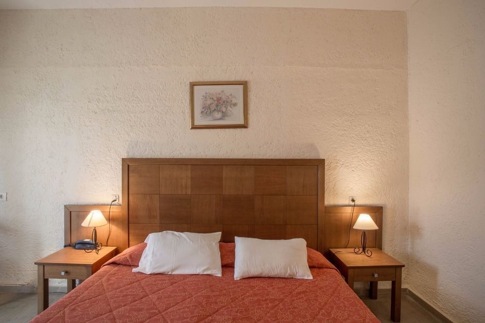 Popi Star Hotel Guviá Kültér fotó